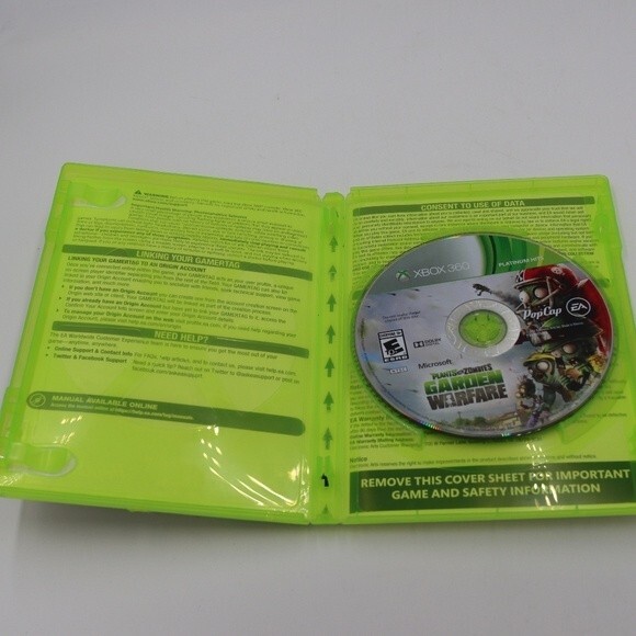 Plants vs Zombies Garden Warfare Xbox 360 Video Game Disc Case Strategy Fun - Picture 2 of 5